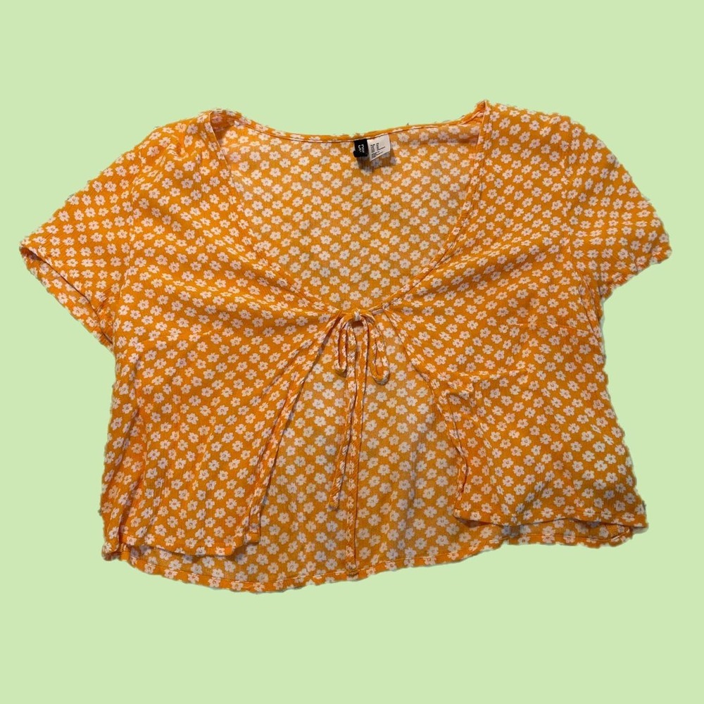 Hm divided orange floral front tie top